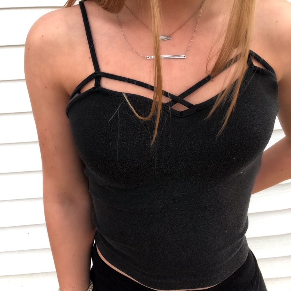Crisscross Strappy Cami Crop Top